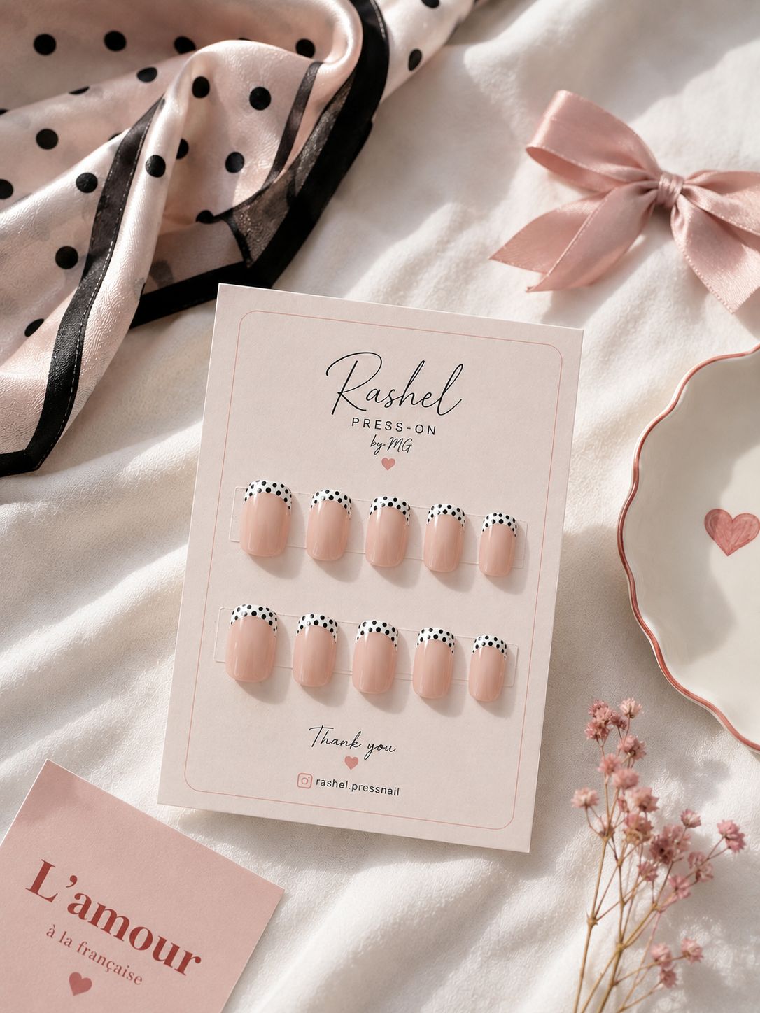 Zarif Puantiyeli French Press-On Nail Set