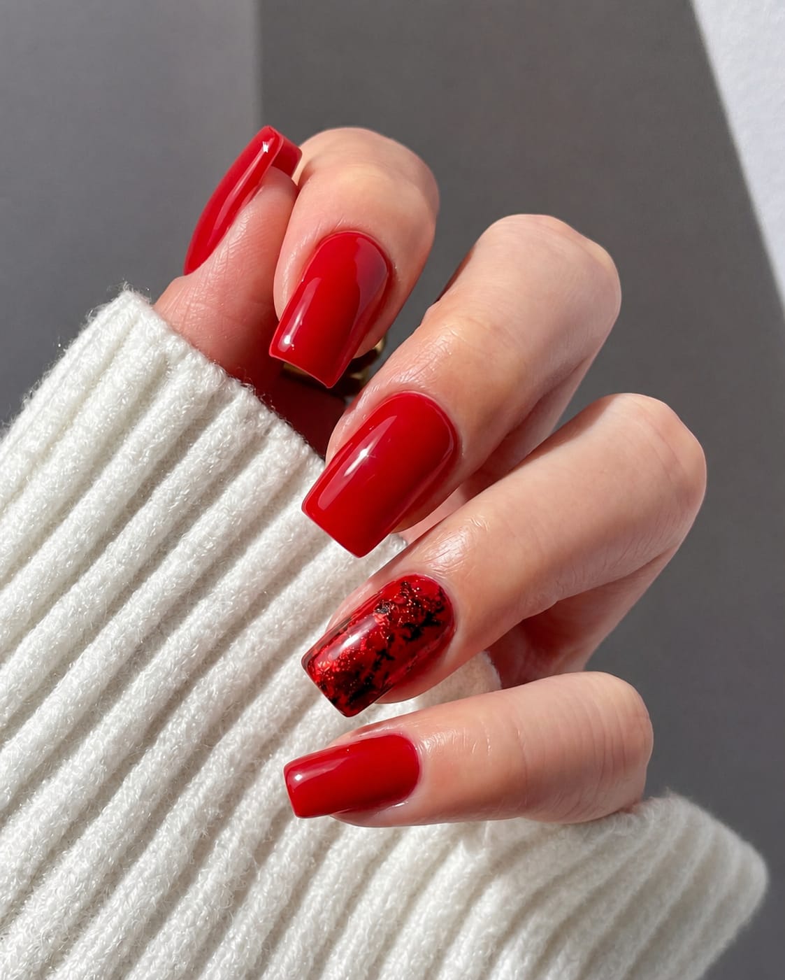 Kırmızı Glam Press-On Nail Set